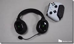 turtle-beach-stealth-420x-plus-xbox-one-headset-leds[1]